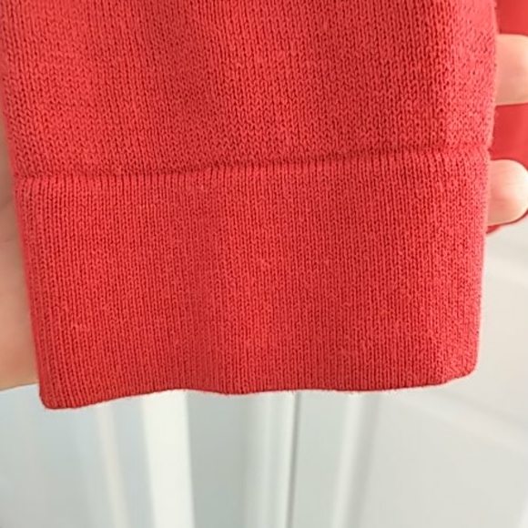 Rampage Red Argyle V-Neck Sweater - Picture 4 of 7